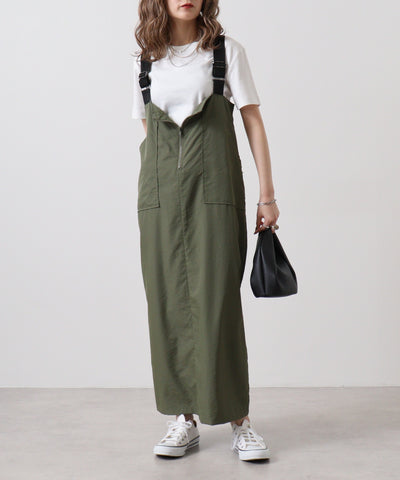 シルキッシュサテンサス付きスカート