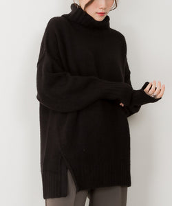 オフネックサイドスリットセーター