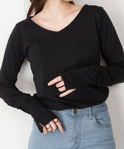 Vネック指空きTシャツ