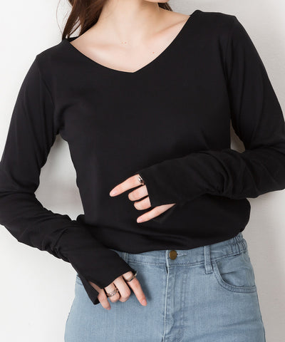 Vネック指空きTシャツ