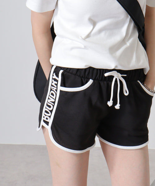 ミニ裏毛サイドロゴパイピングショートパンツ