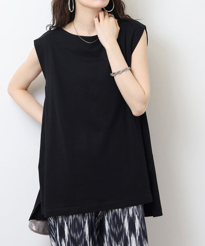 肩タックノースリーブボートネックTシャツ
