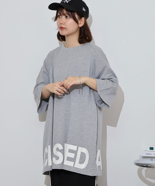 裾前後ロゴプリントウルトラBIGサイズTシャツ