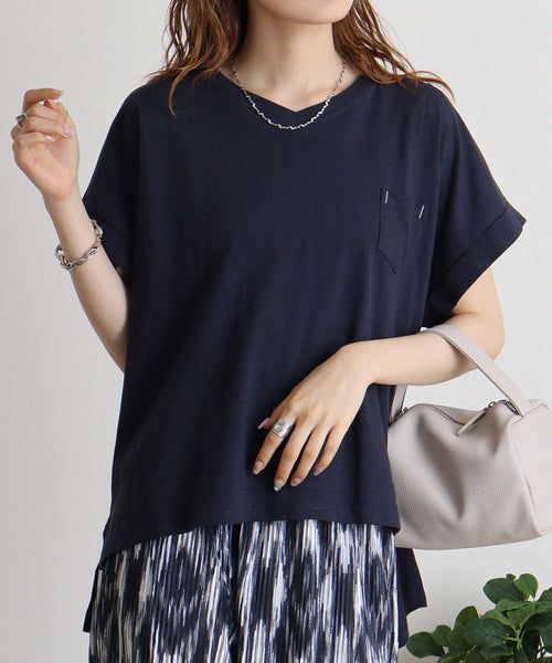 オーバーサイズポケット付きVネックTee